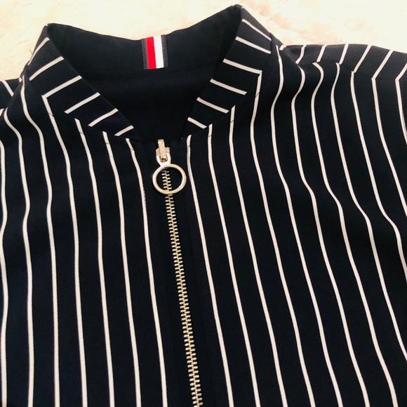 SOLD — Tommy Hilfiger reversible bomber jacket - Picture 5 of 5